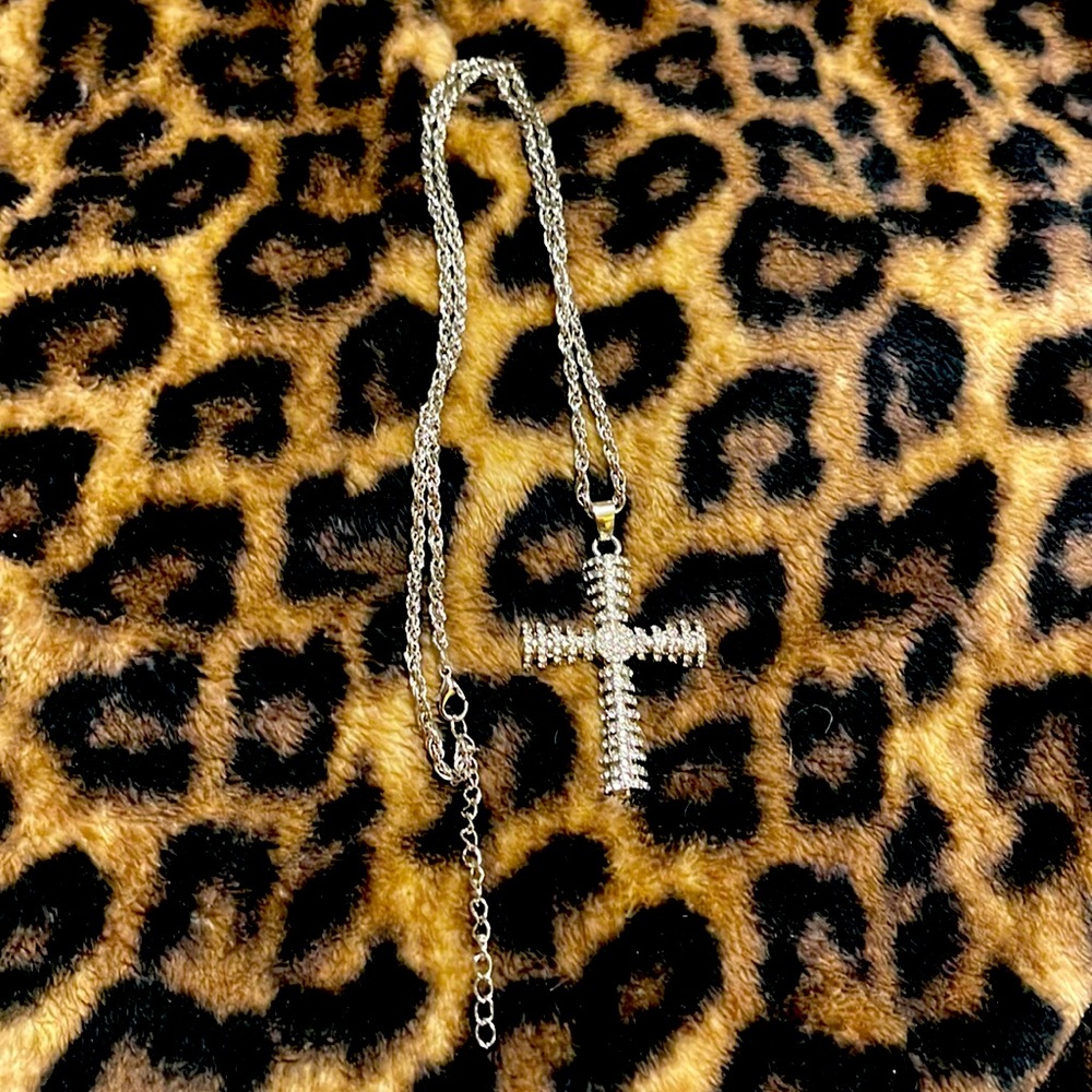 Paparazzi Silver Sparkle Cross